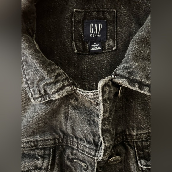 GAP KIDS Charcoal Denim Jacket - Picture 7 of 9
